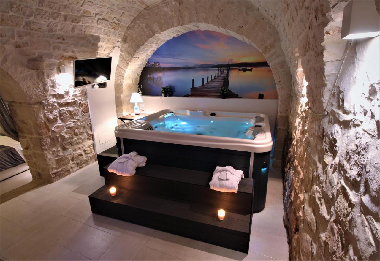 Albergo Diffuso Dimora Rossi B&B Turi Eksteriør billede