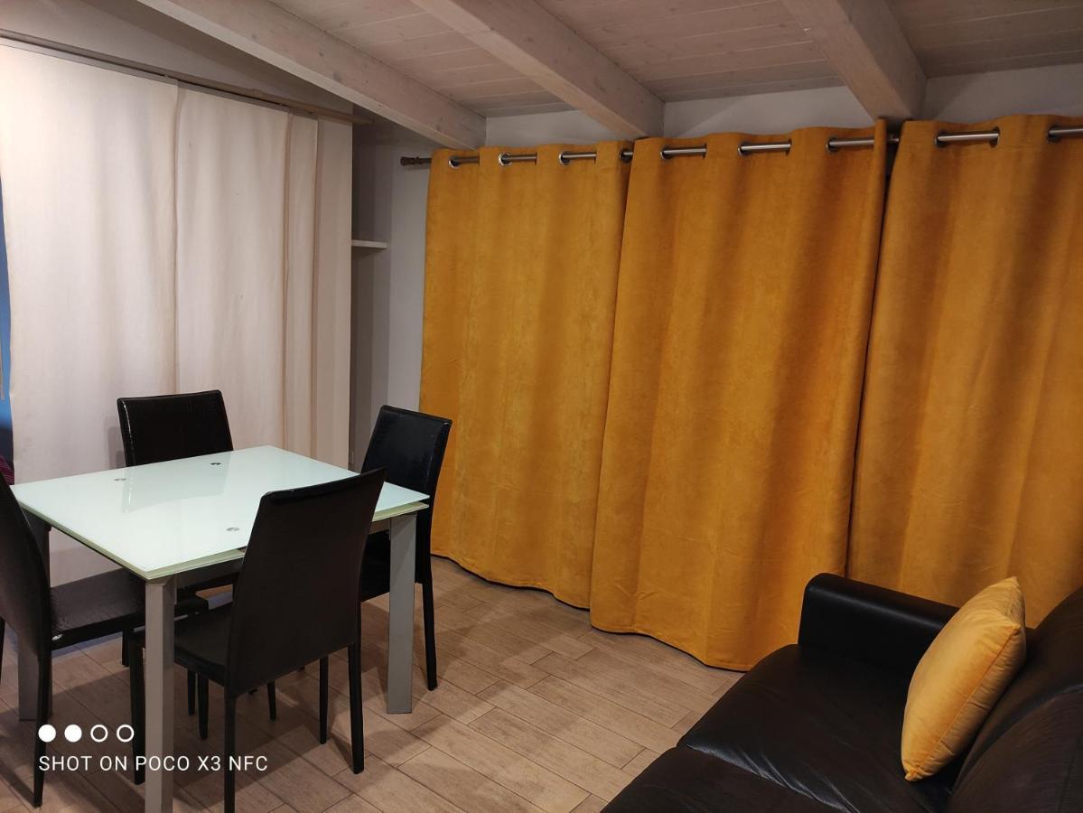 Albergo Diffuso Dimora Rossi B&B Turi Eksteriør billede