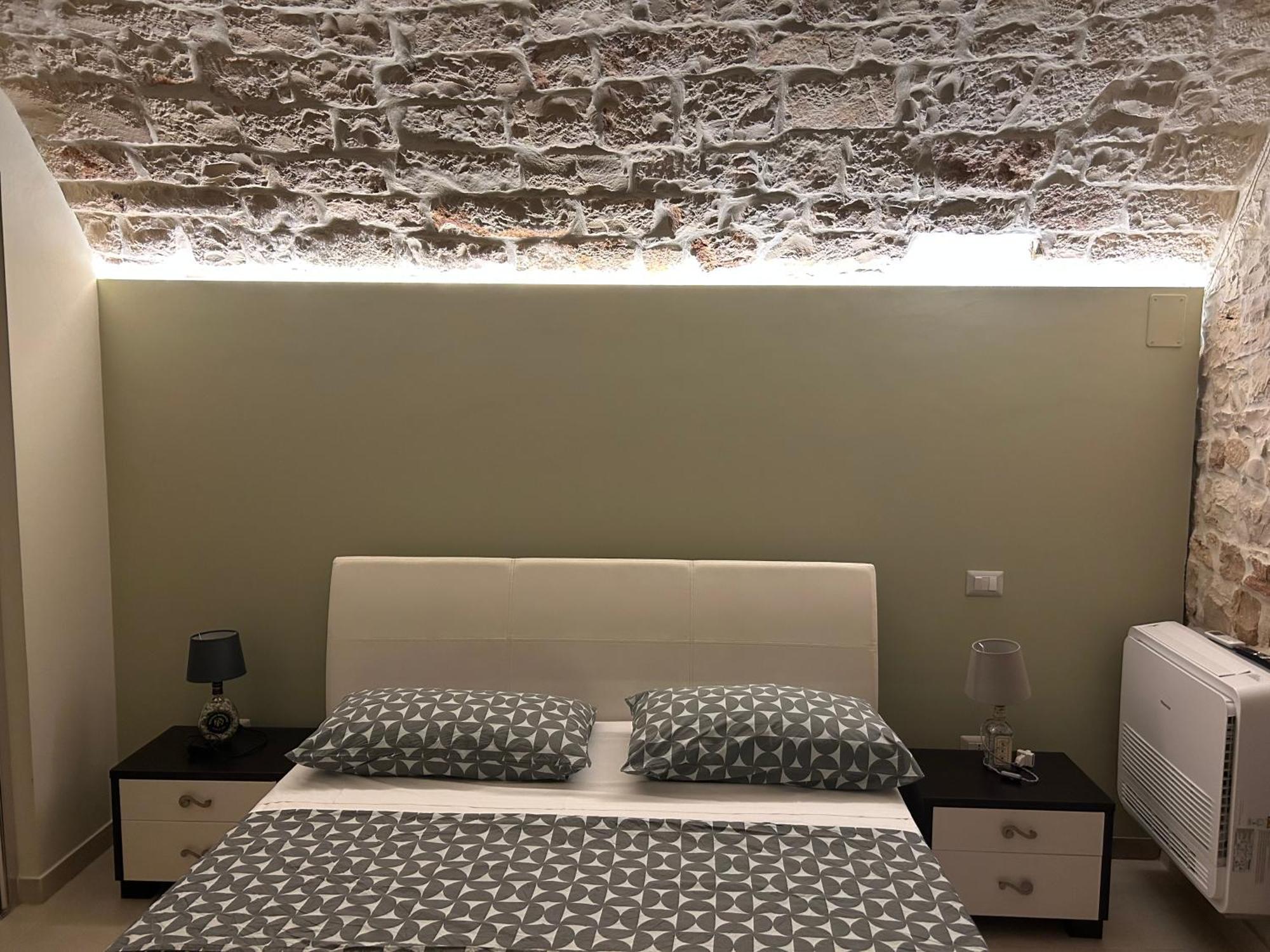 Albergo Diffuso Dimora Rossi B&B Turi Eksteriør billede